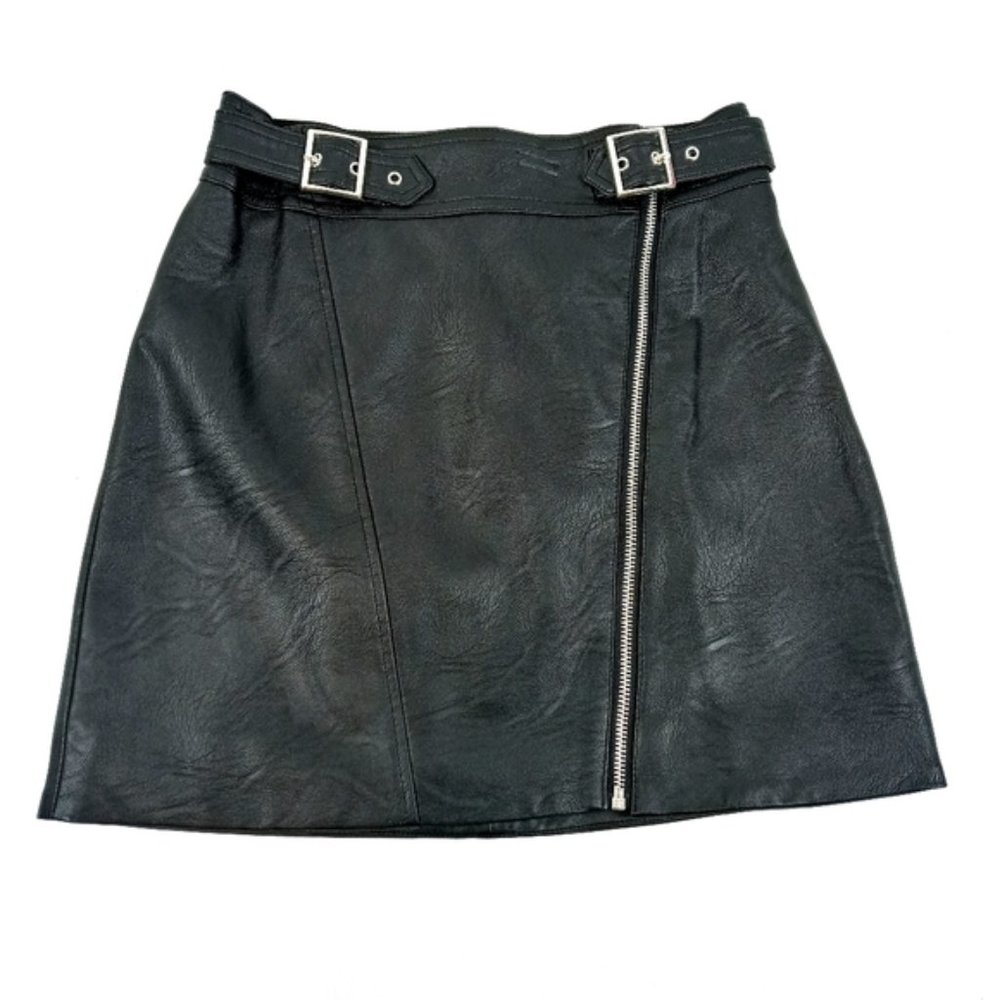 Topshop vegan pleather mini skirt front zipper and buckle details